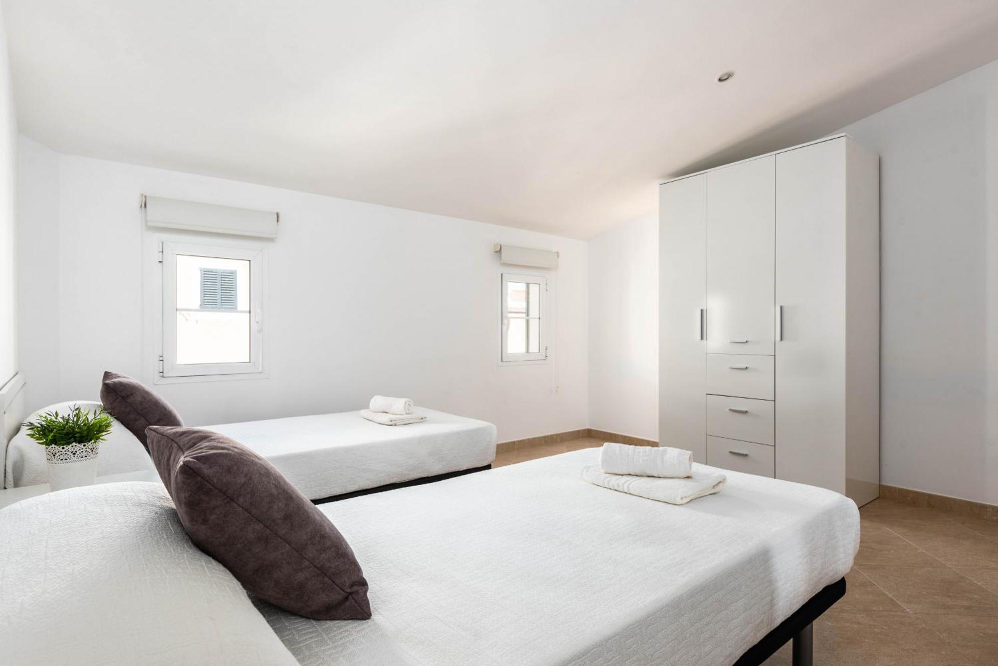 סיוטאדלה Ca Na Bel 4 Bedroom House, Ciutadella מראה חיצוני תמונה