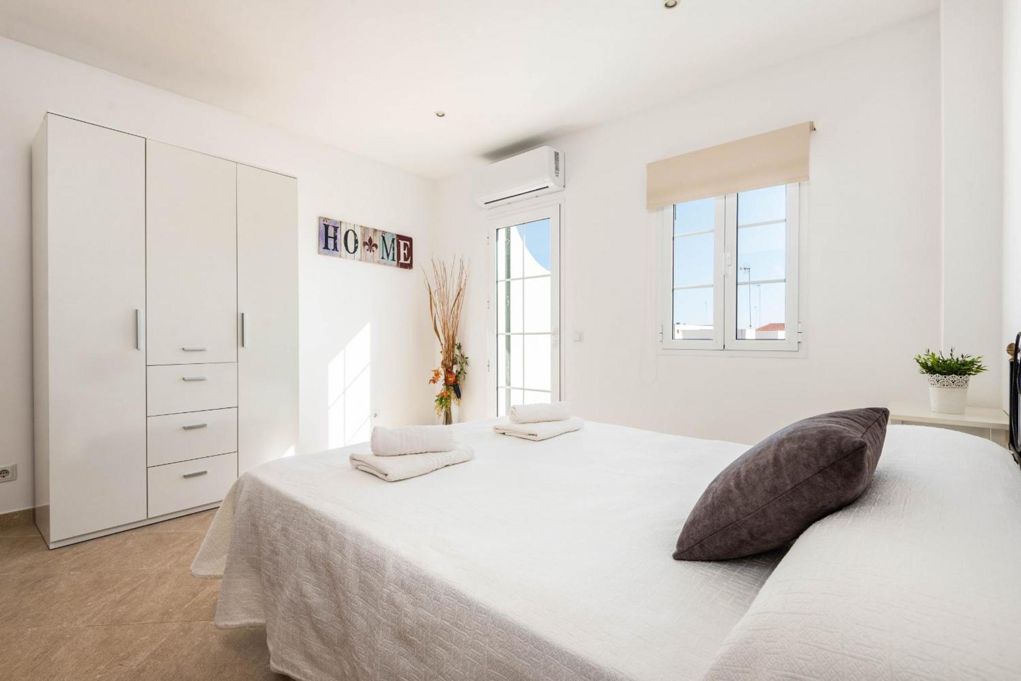 סיוטאדלה Ca Na Bel 4 Bedroom House, Ciutadella מראה חיצוני תמונה