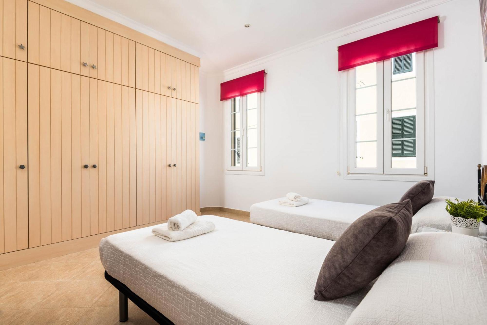 סיוטאדלה Ca Na Bel 4 Bedroom House, Ciutadella מראה חיצוני תמונה